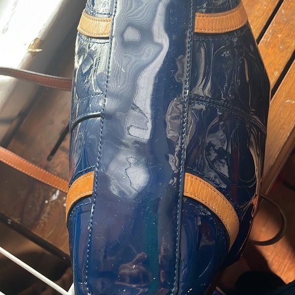 Coach Peyton embossed zippered tote  LEATHER BLUE WITH SADDLE LEATHER TRIM - Picture 3 of 5